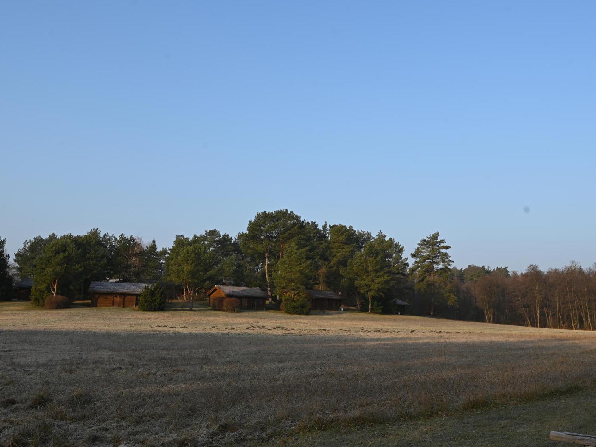 Ferienhaus-Park Brennickenswerder Люхен Екстериор снимка